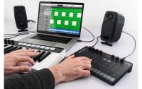 IK Multimedia Synthesizer UNO Synth