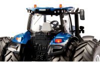 Siku Traktor New Holland T7.315, Doppelreifen, mit Sender, 1:32