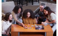 Hasbro Gaming Familienspiel Cluedo: Verrat in der Villa -DE-