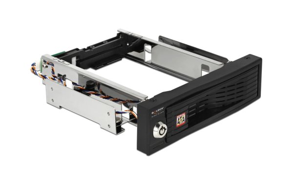 Delock 5.25"-Einbaurahmen 3.5" SATA HDD geschützt, Hot-Swap